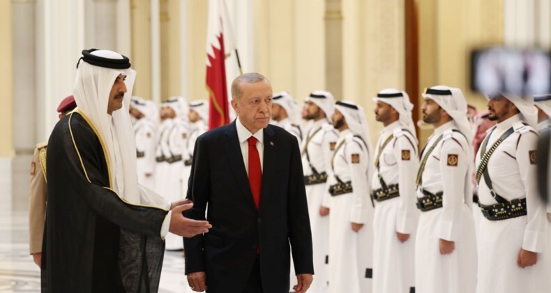 Cumhurbaşkanı Erdoğan, Körfez turunun ikinci gününde Katar’da