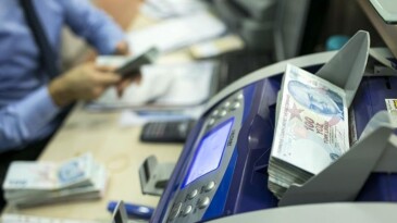 Depremden etkilenen bazı il ve ilçelerde prim borçları ödeme süresi uzatıldı