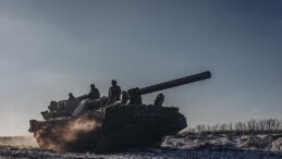 Medvedev’den NATO’nun Ukrayna’ya silah yardımına tepki: