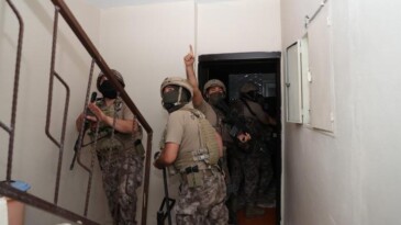 Mersin’de tefecilik operasyonunda 4 zanlı yakalandı