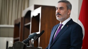 SON DAKİKA HABERİ: Hakan Fidan, İsveç Dışişleri Bakanı ile görüştü