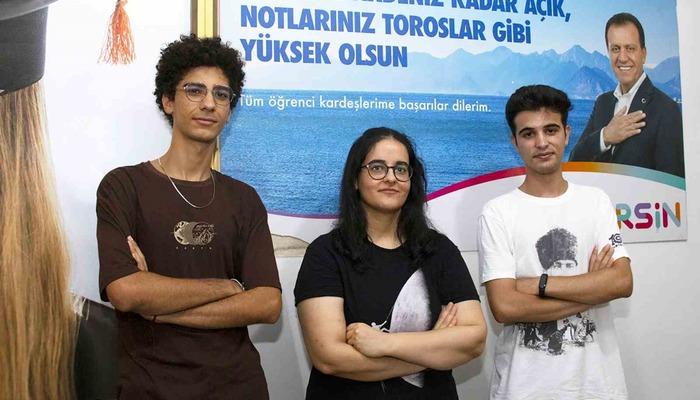 Gençlerin üniversite hayalleri Mersin Büyükşehir Belediyesinin destekleriyle gerçek oldu