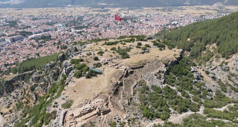 Mabolla Antik Kenti 2 bin 400 yıllık tarihe ışık tutacak