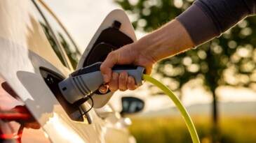 AB’den Çin elektrikli otomobillerine soruşturma