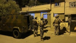 Mersin’de PKK/KCK propagandası yaptıkları iddiasıyla 12 zanlı yakalandı