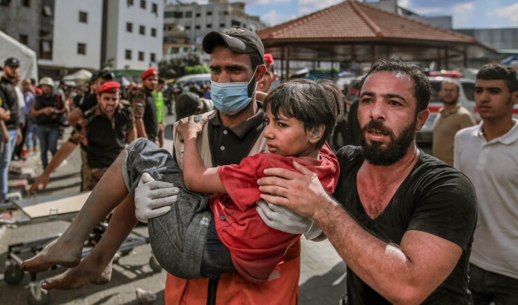 Dünya Doktorları İsrail’in Gazze’deki Hastane Saldırılarını Kınıyor