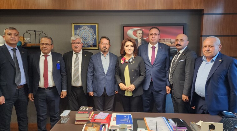 “TARIM İŞÇİLERİ KADERİNE TERK EDİLDİ”