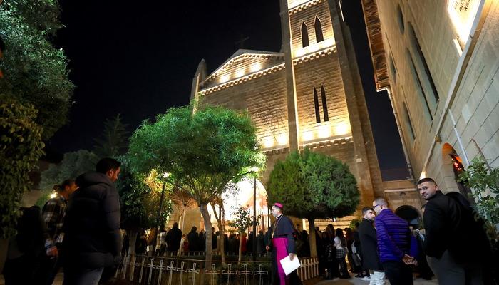 Mersin’de tarihi Katolik Kilisesi’nde Noel ayini yapıldı