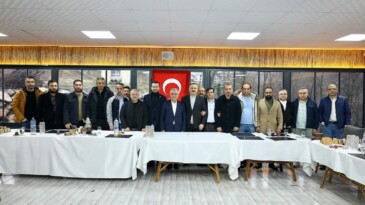 MHP TOROSLAR BELEDİYE BAŞKAN ADAYI ALİ ÖZ, TEKSTİL ÇALIŞANLARIYLA BULUŞTU