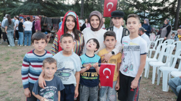 “Kültürün İzinde Mersin” Projesi Öğrencileri Tarih ve Kültürle Buluşturdu