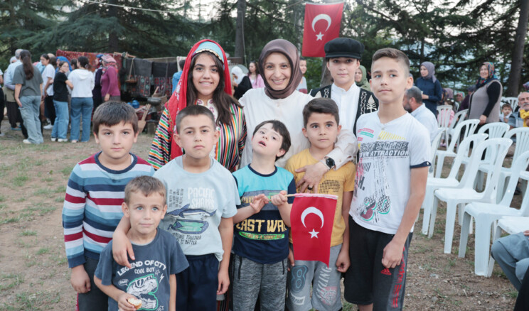 “Kültürün İzinde Mersin” Projesi Öğrencileri Tarih ve Kültürle Buluşturdu