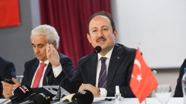 Vali Ali Hamza Pehlivan’ın Veda Mesajı