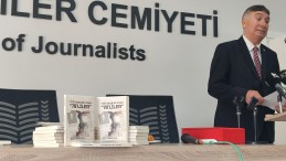 Ercan Güneş, Yeni Kitabını Mersin’de Tanıttı