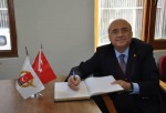 İYİ Partili Behiç Çelik: Kamu Yönetimi Krizi Derinleşiyor
