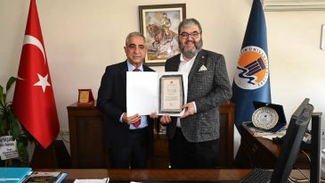 Mersin Şoförler Odası’ndan Lojistik Öğrencilerine Sertifika Töreni