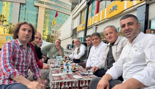 Gazetecilerden Hacı Bey Gurme Döner’e Tam Not