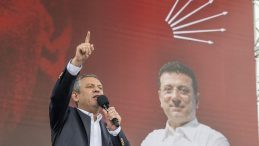 Özgür Özel Mersin Mitinginde “Değişim” Dedi