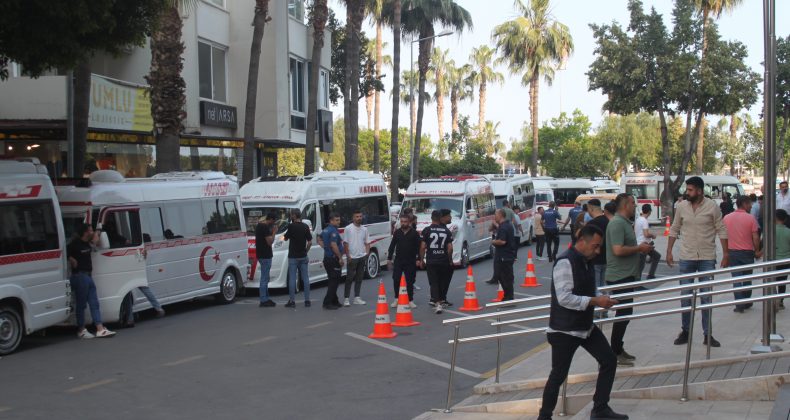Kazanlı Dolmuşçularından Eylem: Trafik Kitlendi