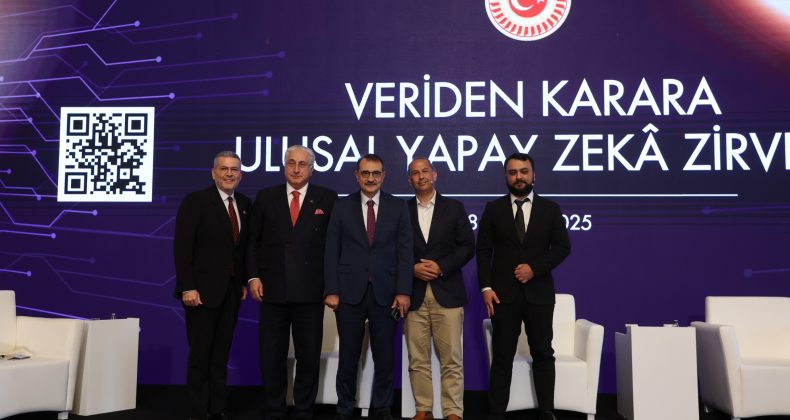 “VERİDEN KARARA ULUSAL YAPAY ZEKA ZİRVESİ” DÜZENLENDİ