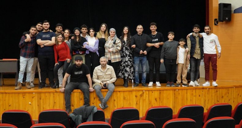 Kadına Şiddet ve Çocuk Gelin Gerçeği Sahneye Taşındı