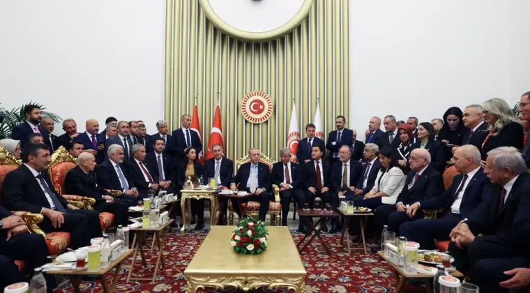 Referandumun Ayak Sesleri: