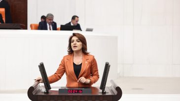 “YASTIK ALTI DEĞİL, YÖNETİM ÜSTÜ SORUN!”