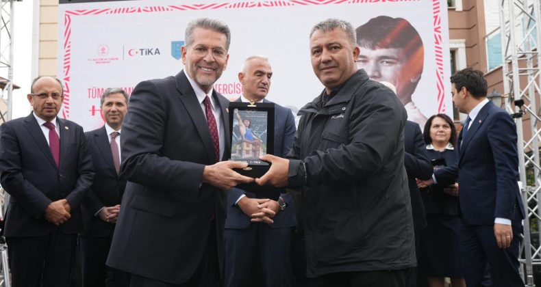 UYSAL, MHP’Yİ TEMSİLEN BULGARİSTAN’DAYDI