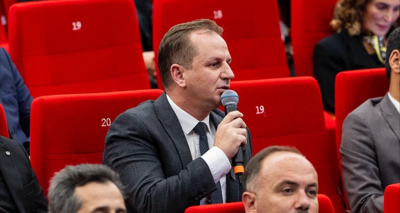 Başkan Önge, Gülnar’ın Sorunlarını Meclis Gündemine Taşıdı