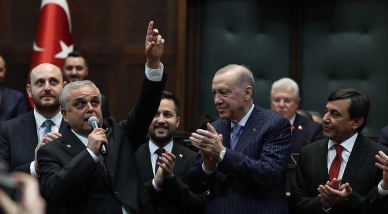 Mersin Milletvekili Hasan Ufuk Çakır, AK Parti’ye katıldı