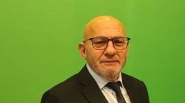 GAZETECİ-YAZAR KEMAL İSTEK, TRT ÇUKUROVA RADYOSU’NDA MERSİN’İN POPÜLER TARİHİNİ ANLATACAK