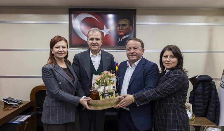 SEÇER: “BU DÖNEM, BİRLİK VE BERABERLİK DÖNEMİDİR”