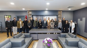 SEÇER: “MERSİN SANATLA BÜYÜYEN, ENERJİSİ YÜKSEK BİR KENT”