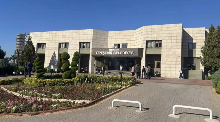 MERSİN YENİŞEHİR BELEDİYESİ’NE OPERASYON: 30 KİŞİ HAKKINDA GÖZALTI KARARI