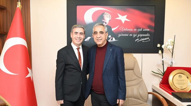 Mersin Emlakçılar Odası’ndan Veysel Sarı’ya Tam Destek