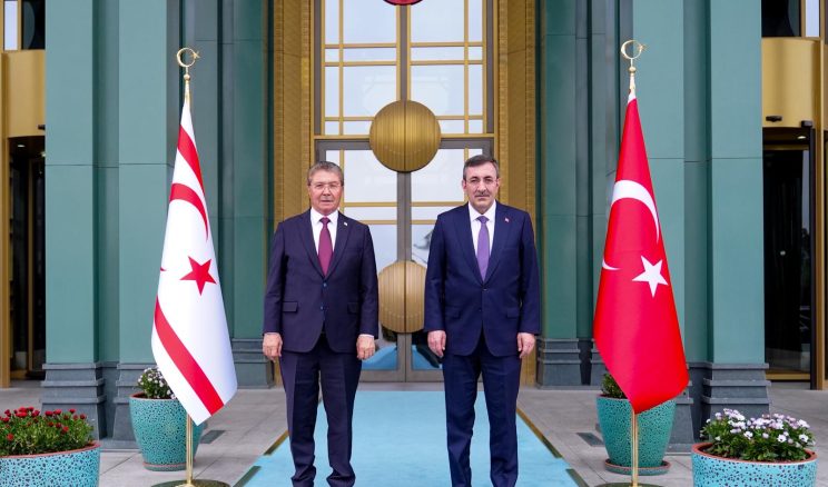 KKTC Başbakanı Üstel’in Diplomasi, Ekonomi ve Sosyal Hamleleri Dikkat Çekiyor