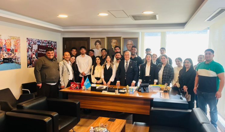 İYİ Parti Gençliği Kocamaz ile Ankara’da Buluştu