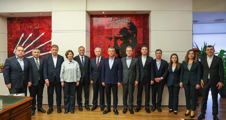 CHP’Lİ BÜYÜKŞEHİR BELEDİYE BAŞKANLARI ORTAK AÇIKLAMASI