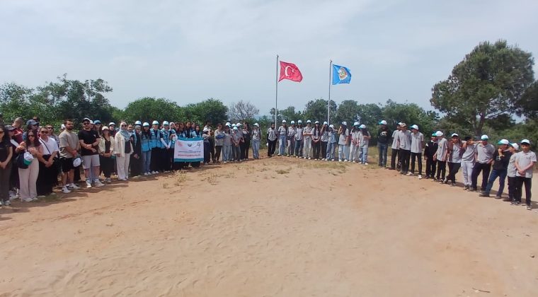 AKYATAN’DA DENİZ KAPLUMBAĞALARININ YAŞAM ALANLARINA YÖNELİK FARKINDALIK ETKİNLİĞİ DÜZENLENDİ