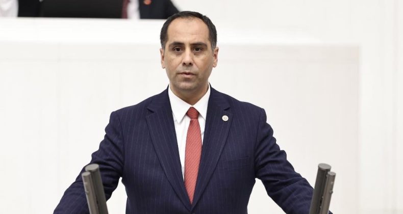 Kıratlı’dan Mersinlilere teşekkür, Seçer’e tepki!