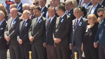 Kılıçdaroğlu’ndan Dikkat Çeken Tavır: Başarır ile Tokalaşmadı